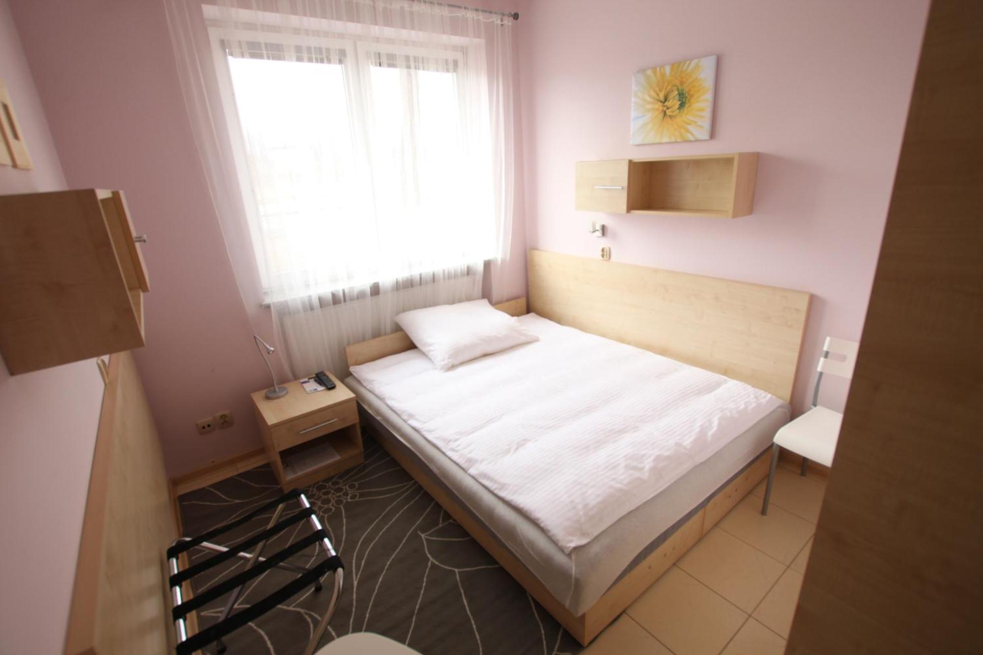 Standard Delegacyjny Bed&Breakfast Dąbrowa Górnicza Buitenkant foto