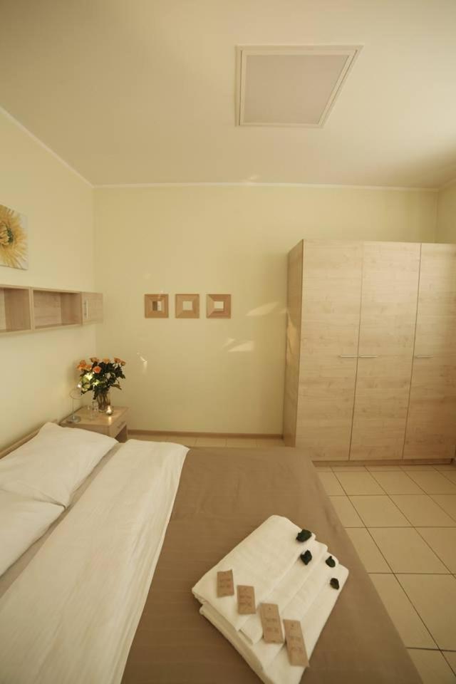 Standard Delegacyjny Bed&Breakfast Dąbrowa Górnicza Buitenkant foto